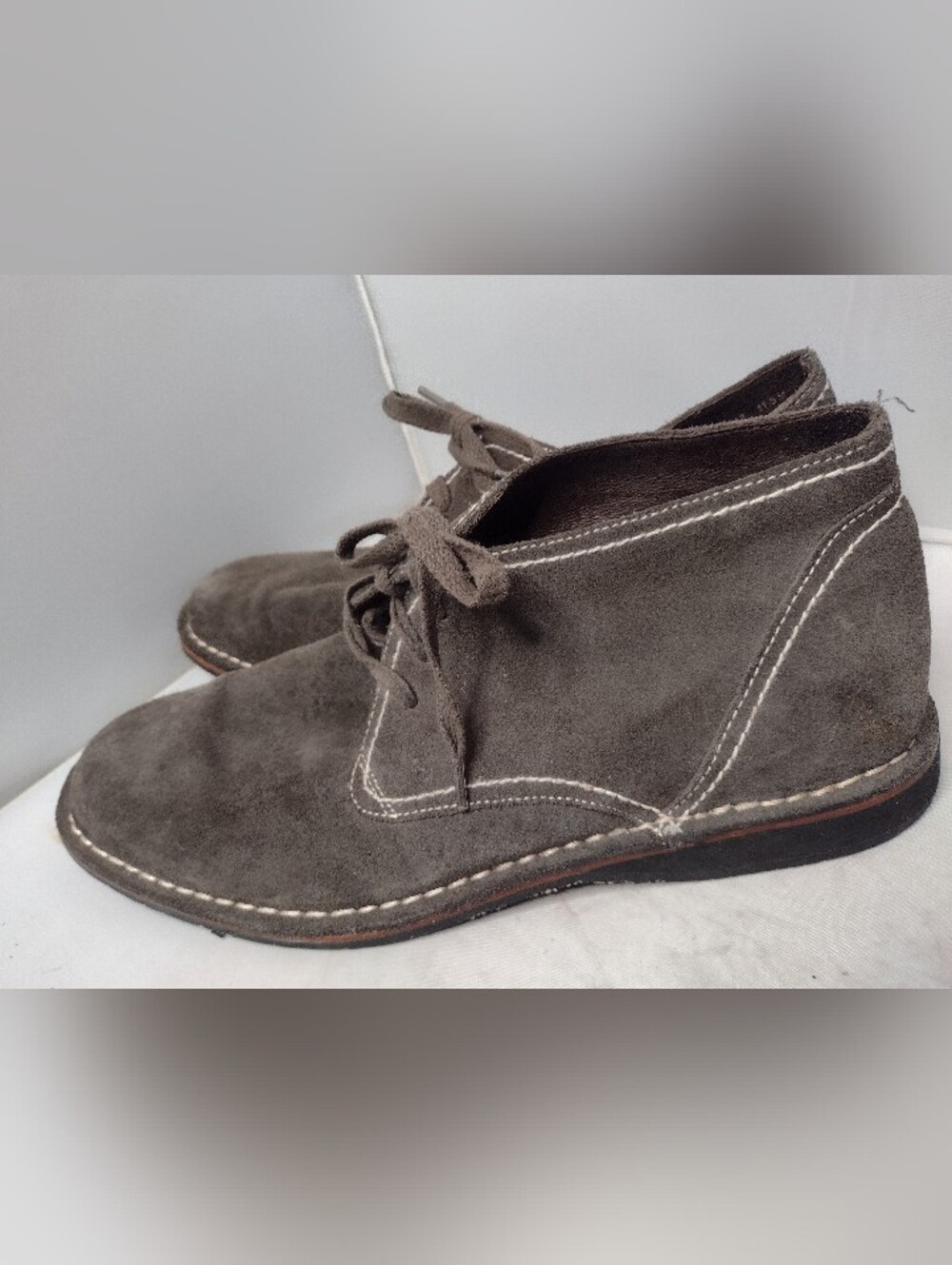 John Varvatos Mens Chukka Boots 11.5 Gray Lace Up Ankle  Suede A18